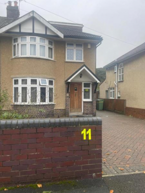 Spacious Double room near Southmead
